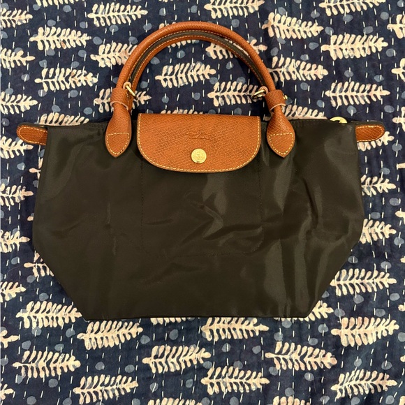 Dark Navy and Brown Medium Tote - Picture 7 of 8